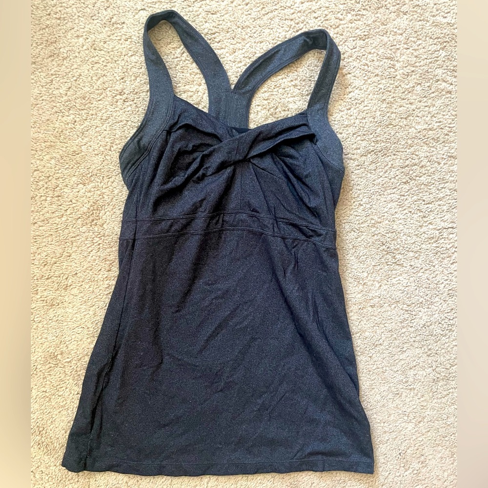 Athleta Grey Workout Tank with built in bra. Super cute and versatile!